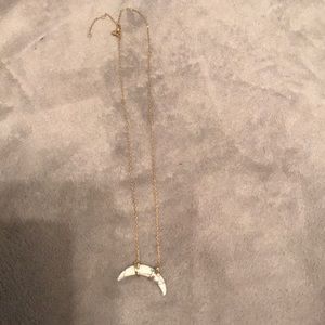 Stella and dot arch necklace